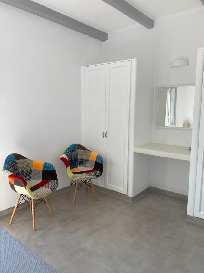 Maganiotis Rooms Кімолос Екстер'єр фото